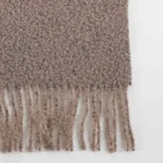 Wolldecke aus Bouclé PARIS Cappuccino – Bild 4