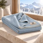 Weiche Kaschmir- und Merinowollendecke LUMA SOFT Single – hellblau