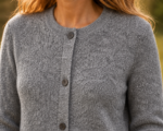BERGWEG BASICS Strickmantel aus Tiroler Bergschafwolle – Bild 5